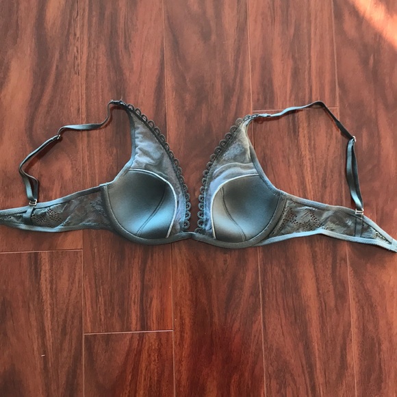 Victoria’s Secret bra - Picture 4 of 5